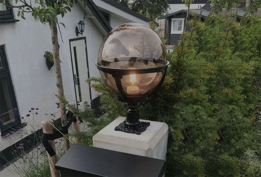 Globe Outdoor Lamps